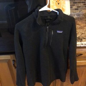 Patagonia 1/4 zip men’s pullover dark grey